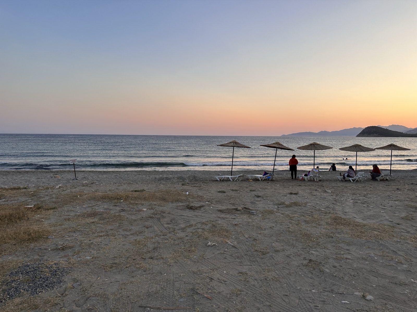 Пляж Каретта (Caretta sahil) в Бозязы — 7 фото, как добраться из Мерсина